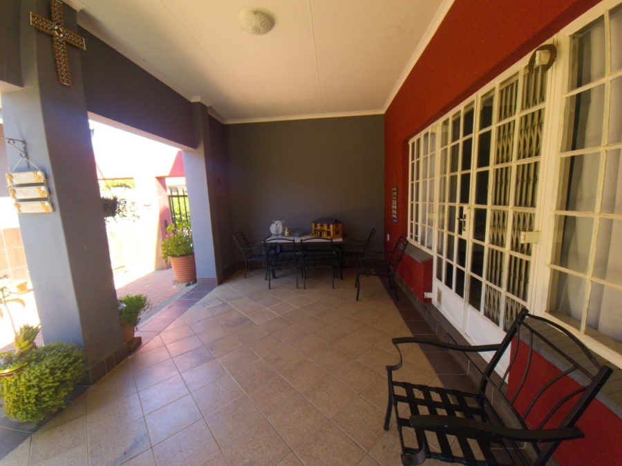 6 Bedroom Property for Sale in Orkney Park North West